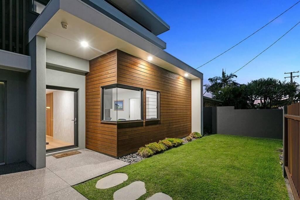 Beachside Buddina Luxury Family House 5 Bedrooms 외부 사진
